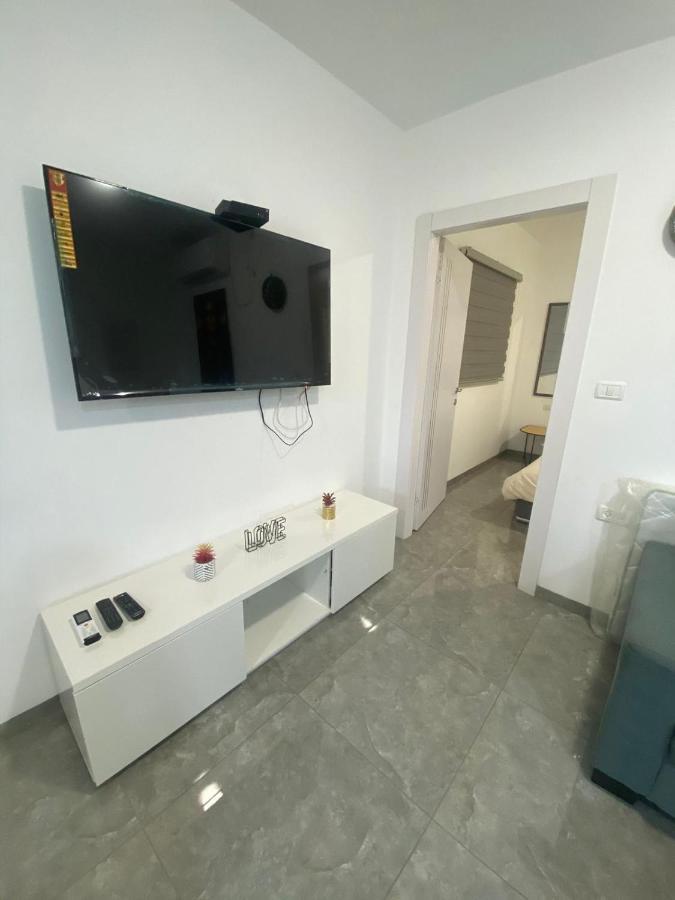 אירוח אריאל Apartment Hagoşrim Exterior foto