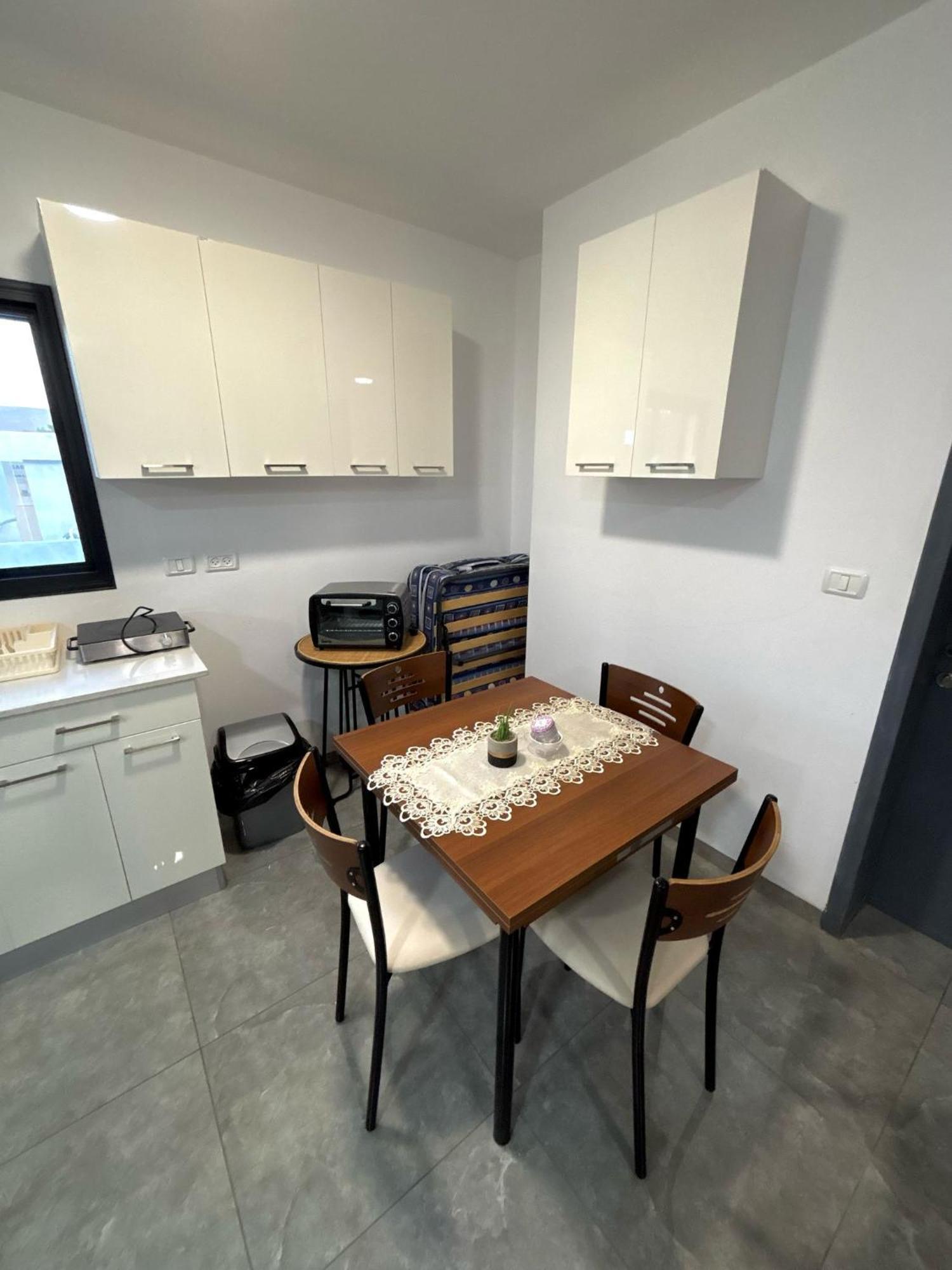אירוח אריאל Apartment Hagoşrim Exterior foto