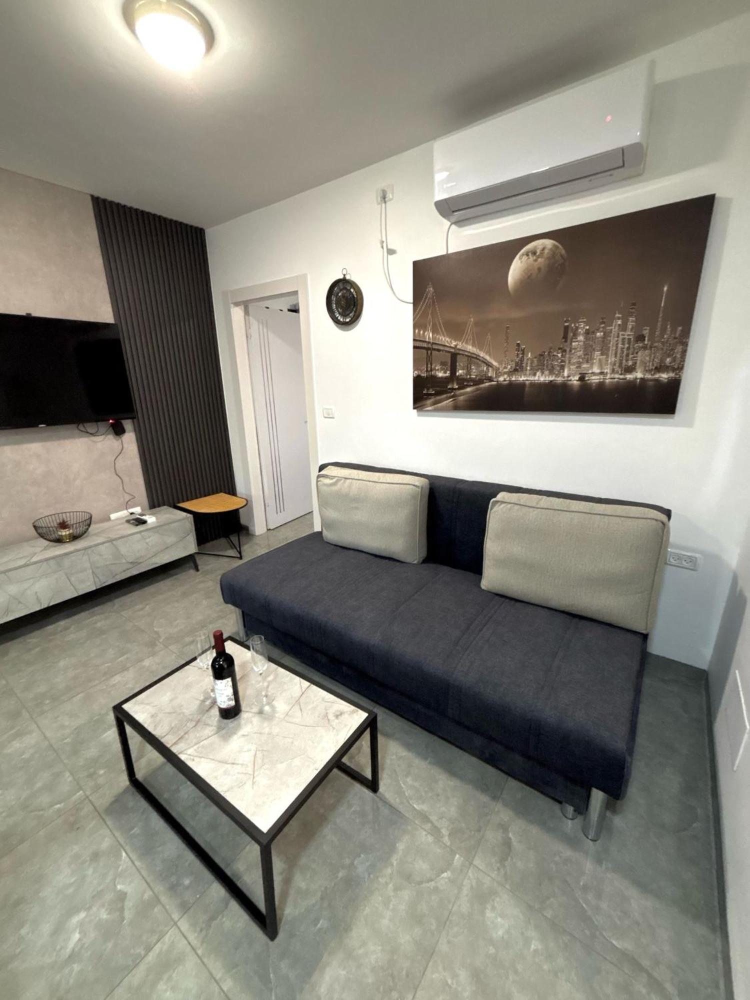 אירוח אריאל Apartment Hagoşrim Exterior foto