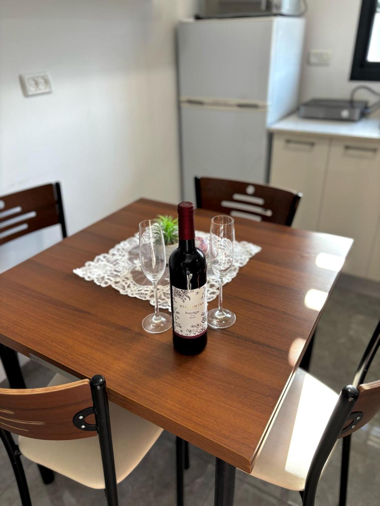 אירוח אריאל Apartment Hagoşrim Exterior foto