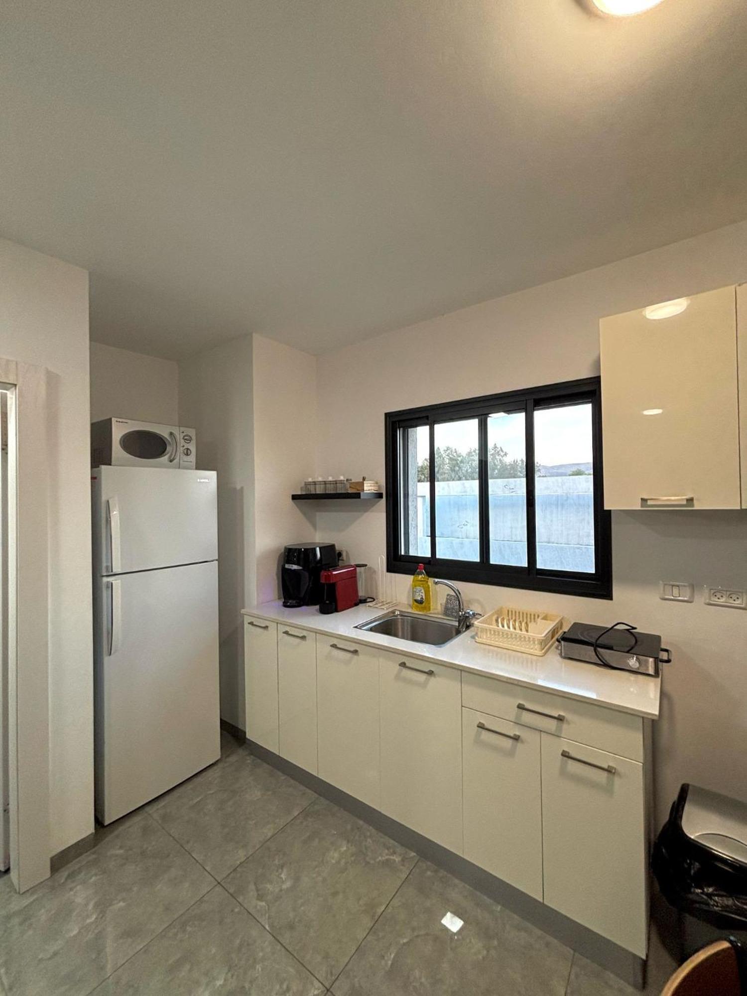 אירוח אריאל Apartment Hagoşrim Exterior foto