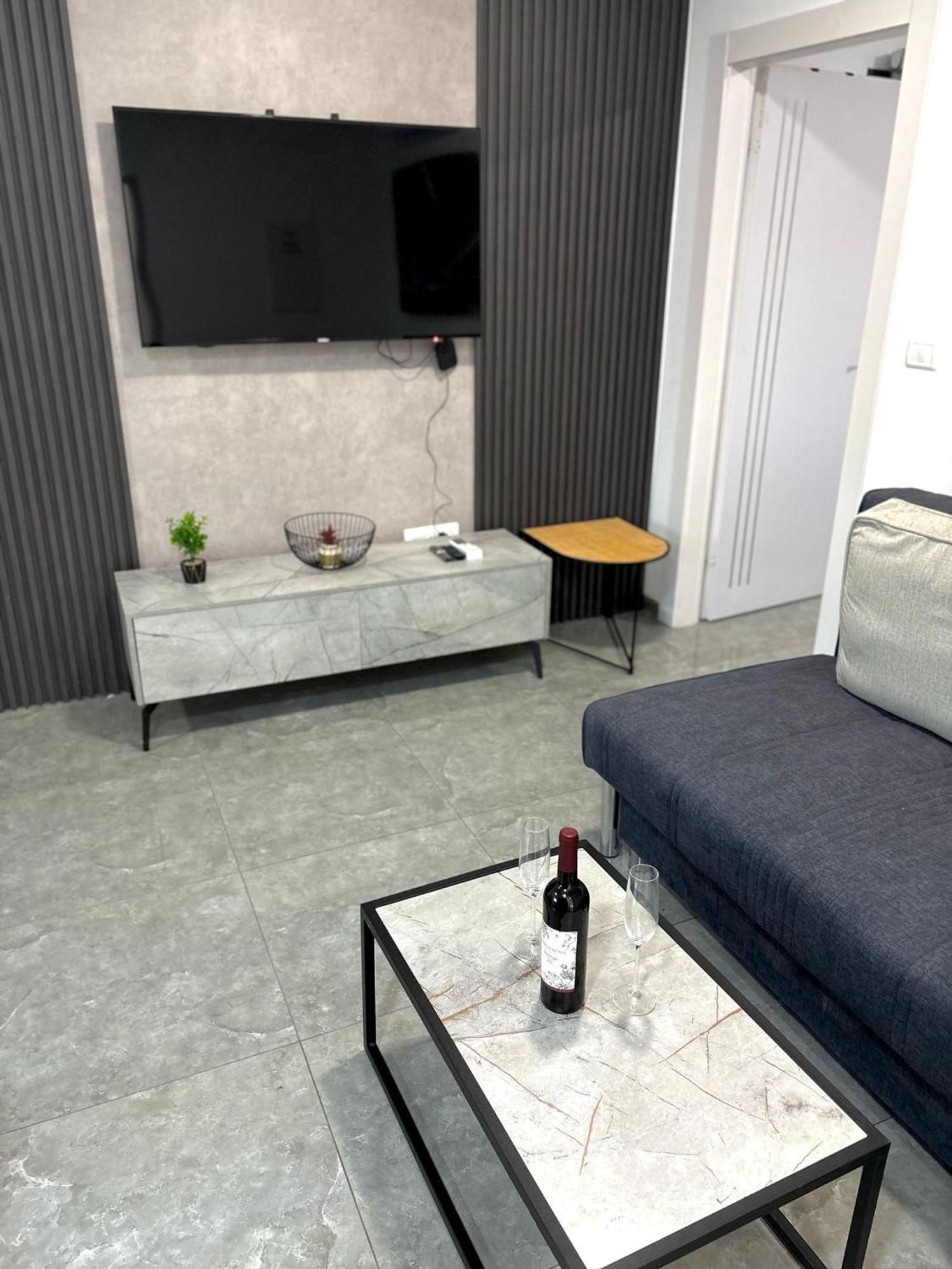 אירוח אריאל Apartment Hagoşrim Exterior foto